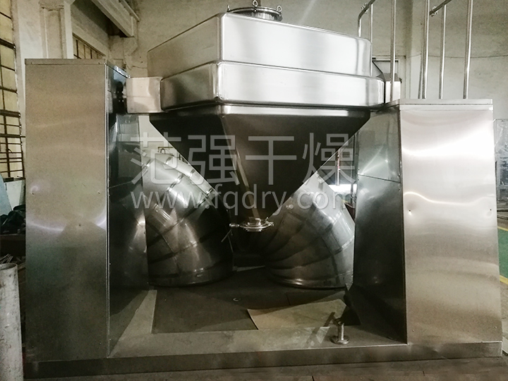 方锥混合机